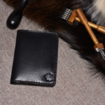 Classic Vertical Wallet Front (1)
